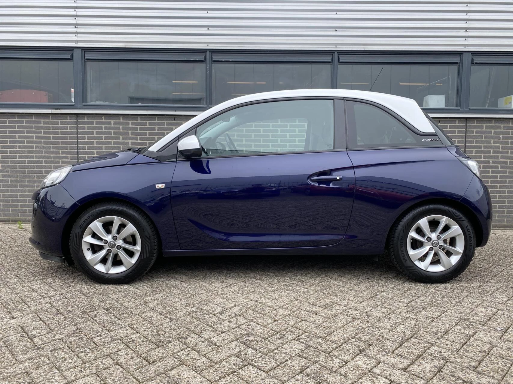Hoofdafbeelding Opel ADAM