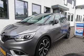 Hoofdafbeelding Renault Scénic Renault Scénic 1.3 TCE BOSE 140 pk Camera Navi Half Leder