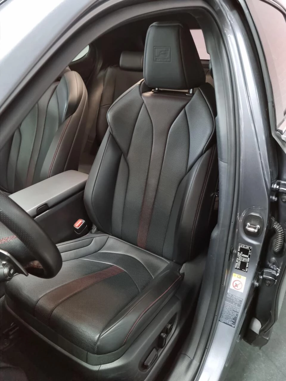 Hoofdafbeelding Lexus UX