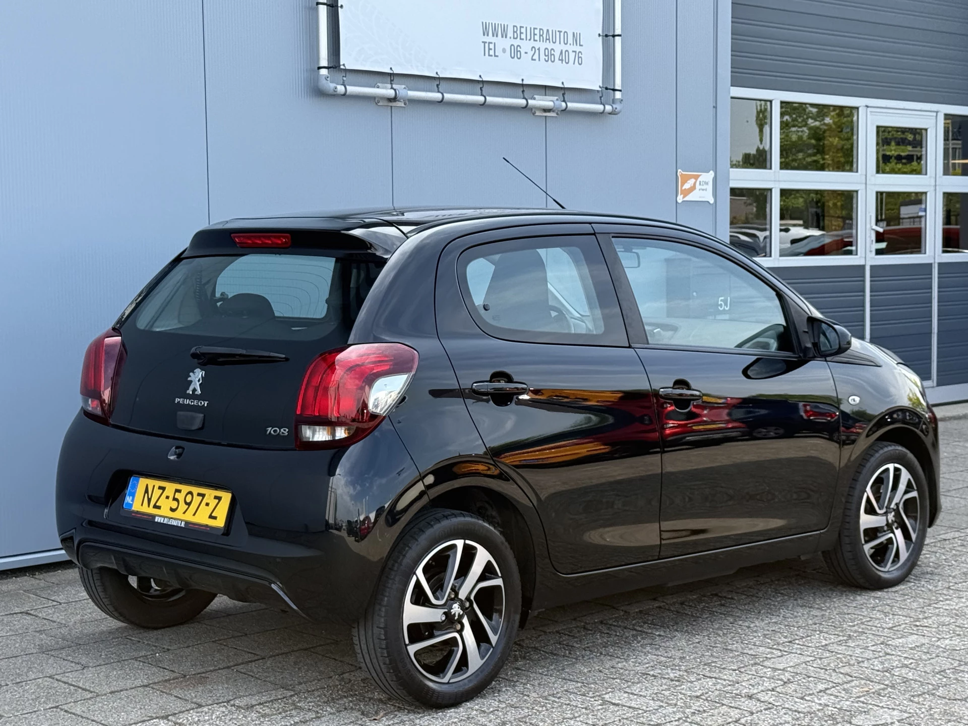 Hoofdafbeelding Peugeot 108