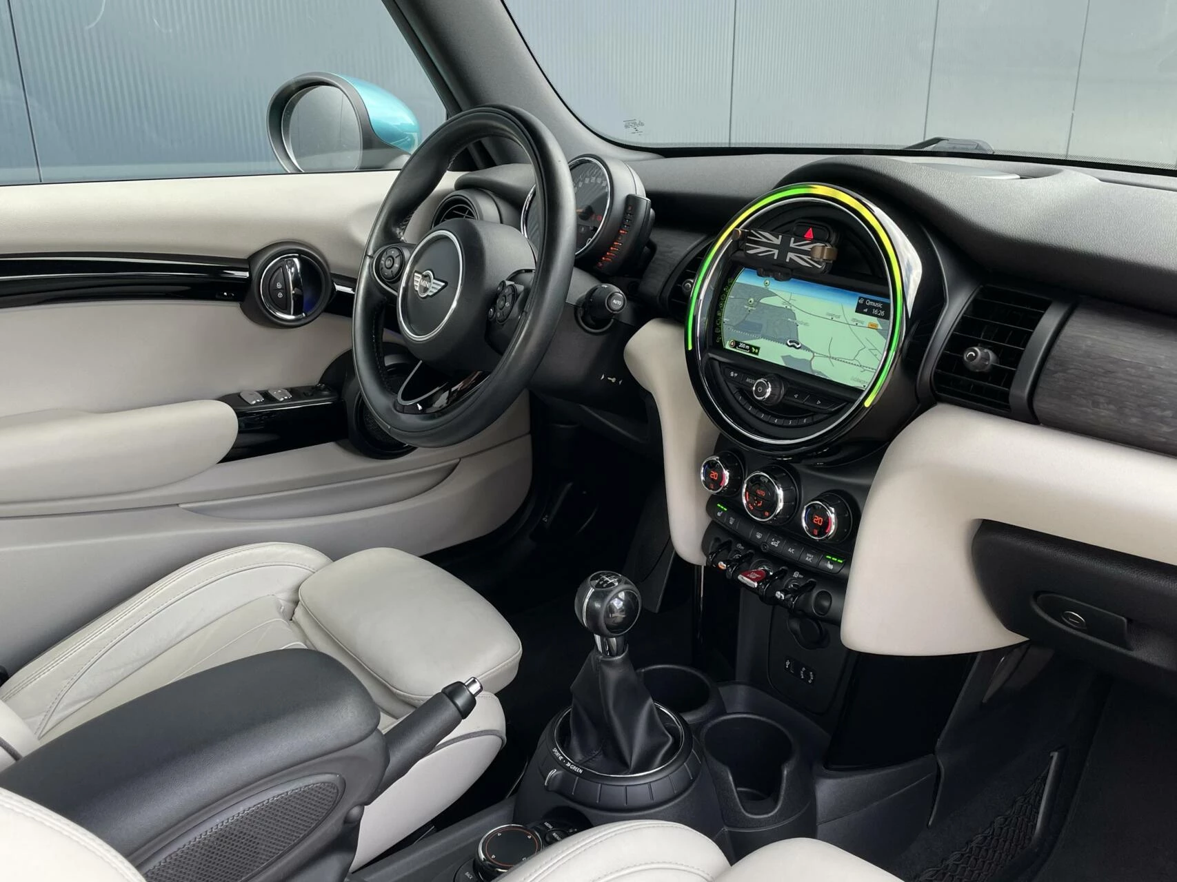 Hoofdafbeelding MINI Cooper Cabrio