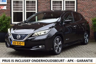 Hoofdafbeelding Nissan Leaf Nissan LEAF Tekna 40 kWh Trekhaak | Camera | Bose | Stoel+stuur verwarming