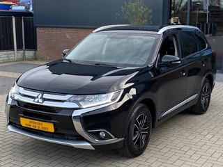 Hoofdafbeelding Mitsubishi Outlander Mitsubishi Outlander 2.0 MIVEC edition NIEUWSTAAT APPLE CARPLAY CAMERA NAVI XENON LED CRUISE CLIMA