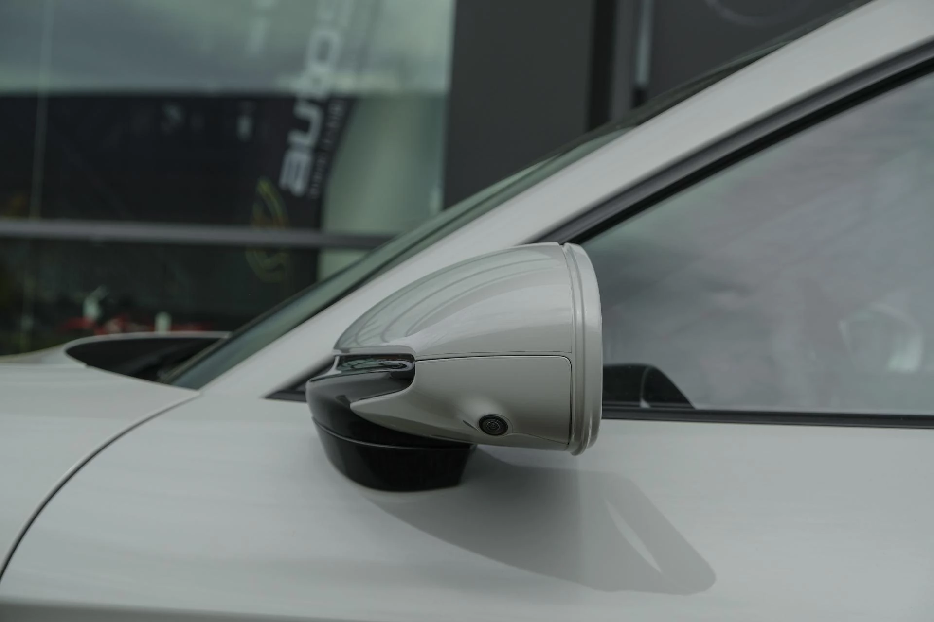 Hoofdafbeelding Porsche Taycan