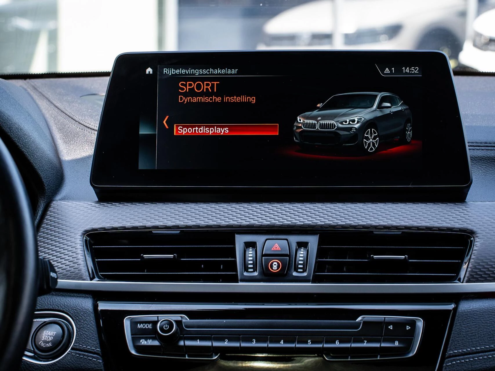 Hoofdafbeelding BMW X2