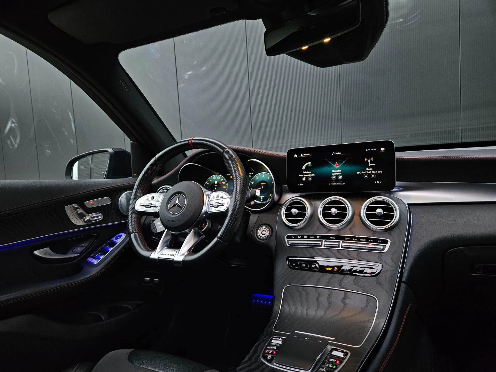 Hoofdafbeelding Mercedes-Benz GLC