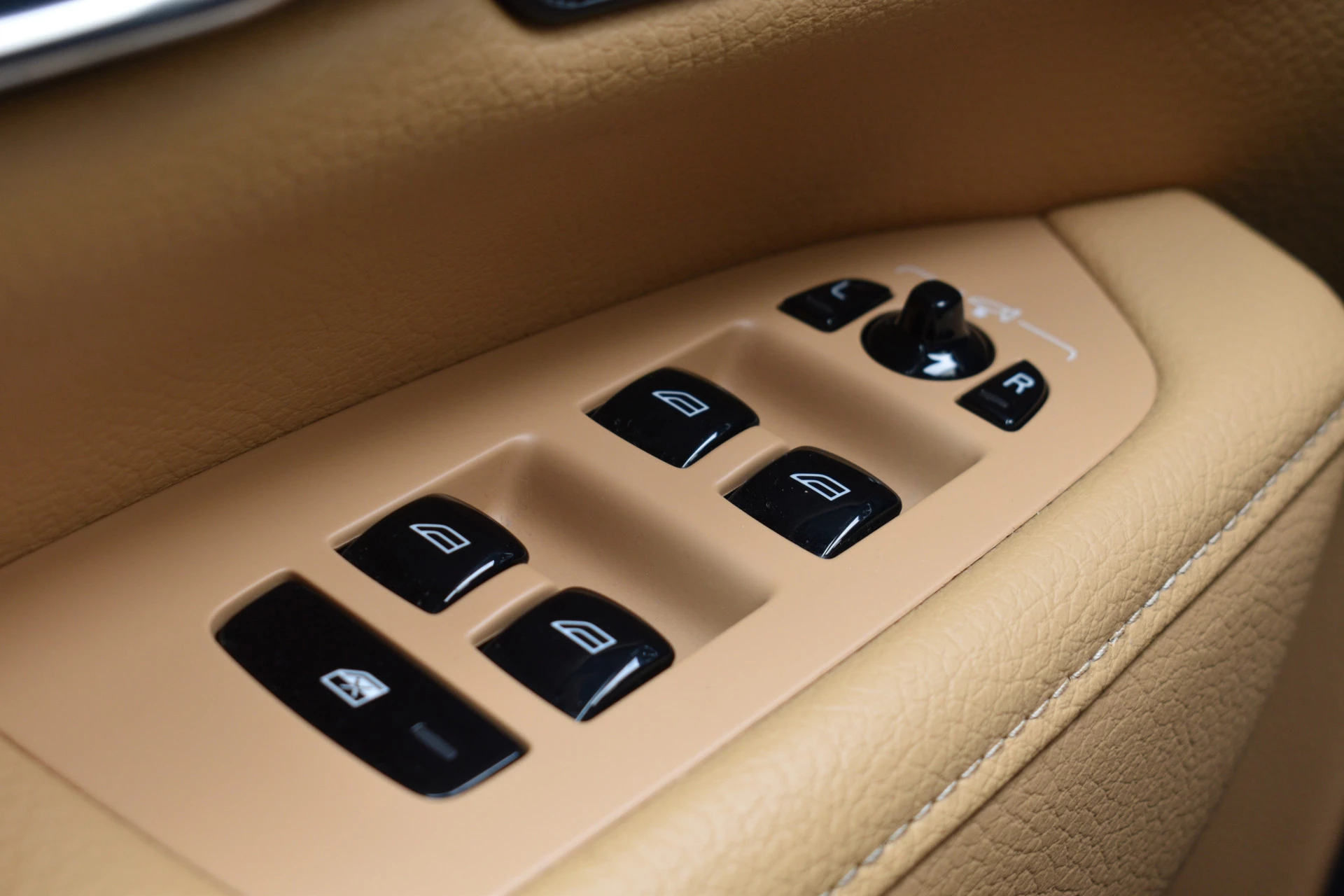 Hoofdafbeelding Volvo V90