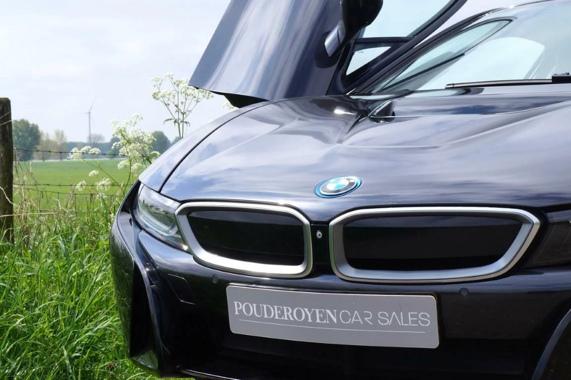 Hoofdafbeelding BMW i8