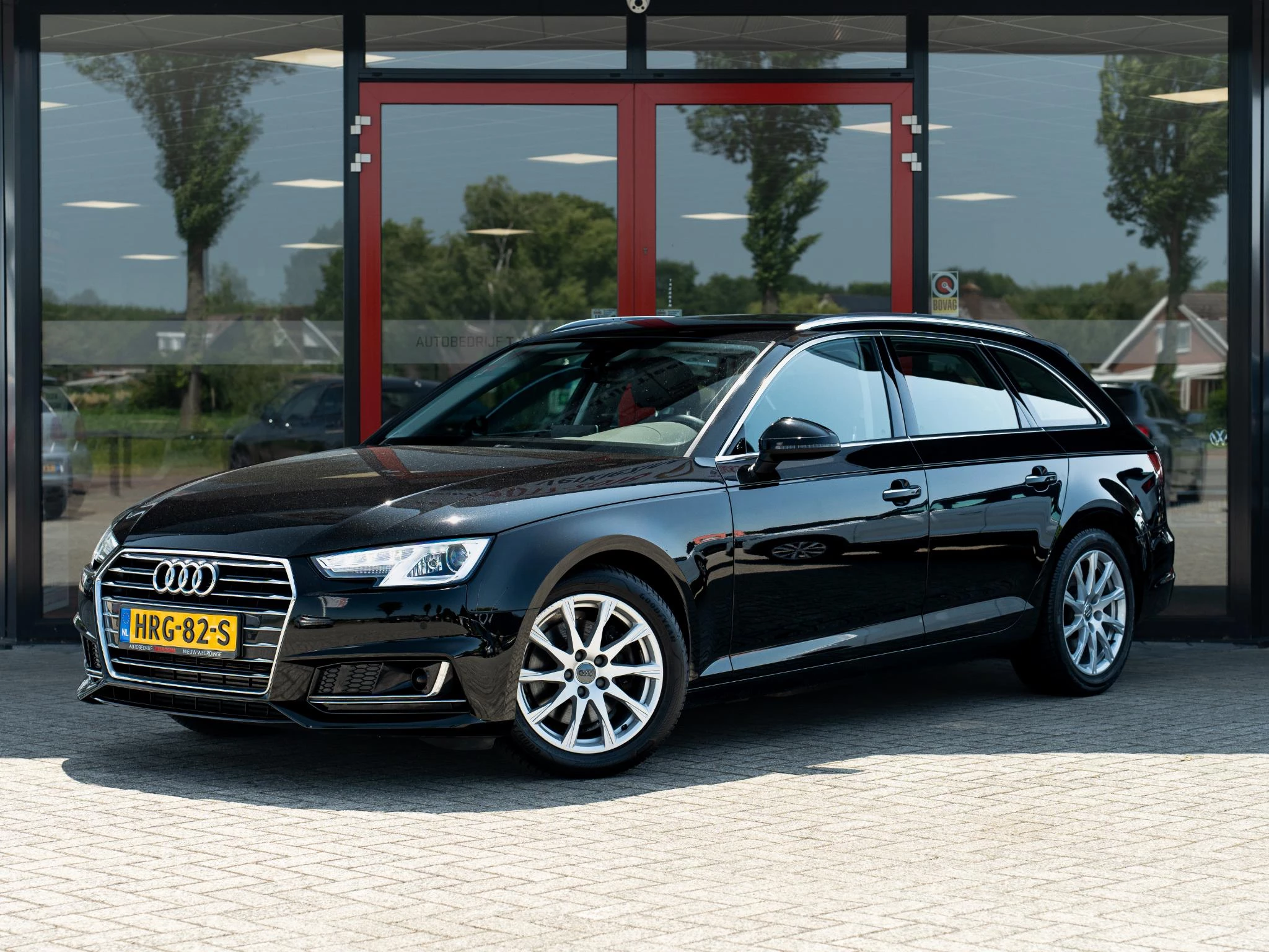 Hoofdafbeelding Audi A4