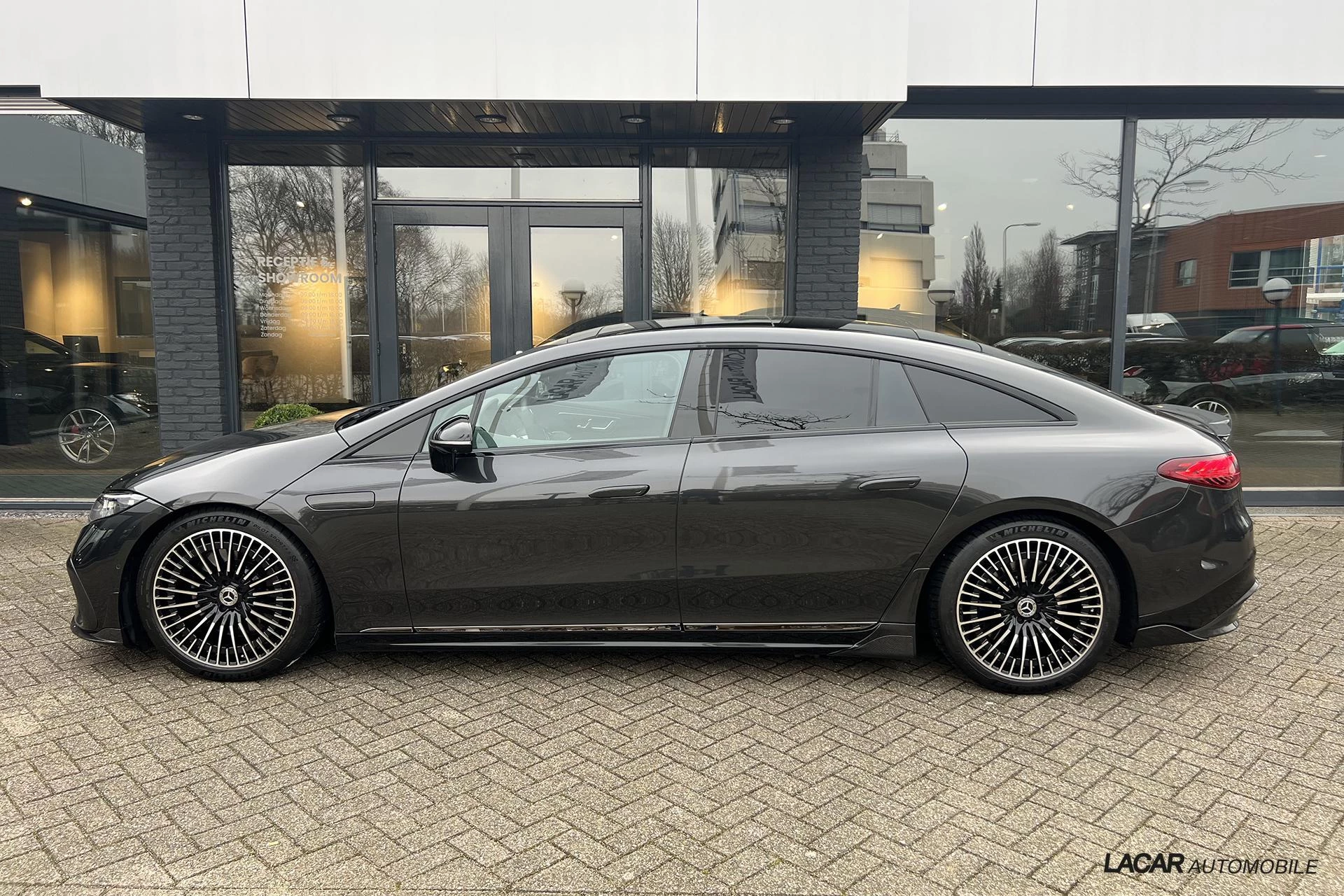 Hoofdafbeelding Mercedes-Benz EQS