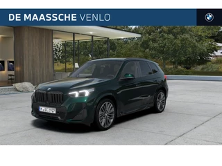 BMW X1 sDrive20i High Executive M Sport Automaat / Panoramadak / Trekhaak / Sportstoelen / M Adaptief onderstel / Comfort Access / Adaptieve LED / Parking Assistant Plus / Head-Up / Harman Kardon