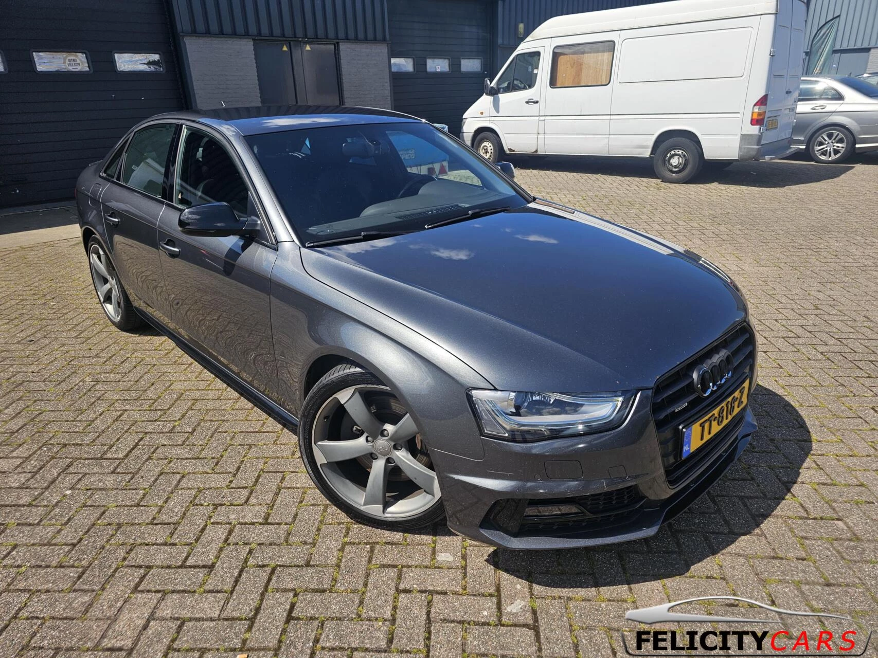 Hoofdafbeelding Audi A4
