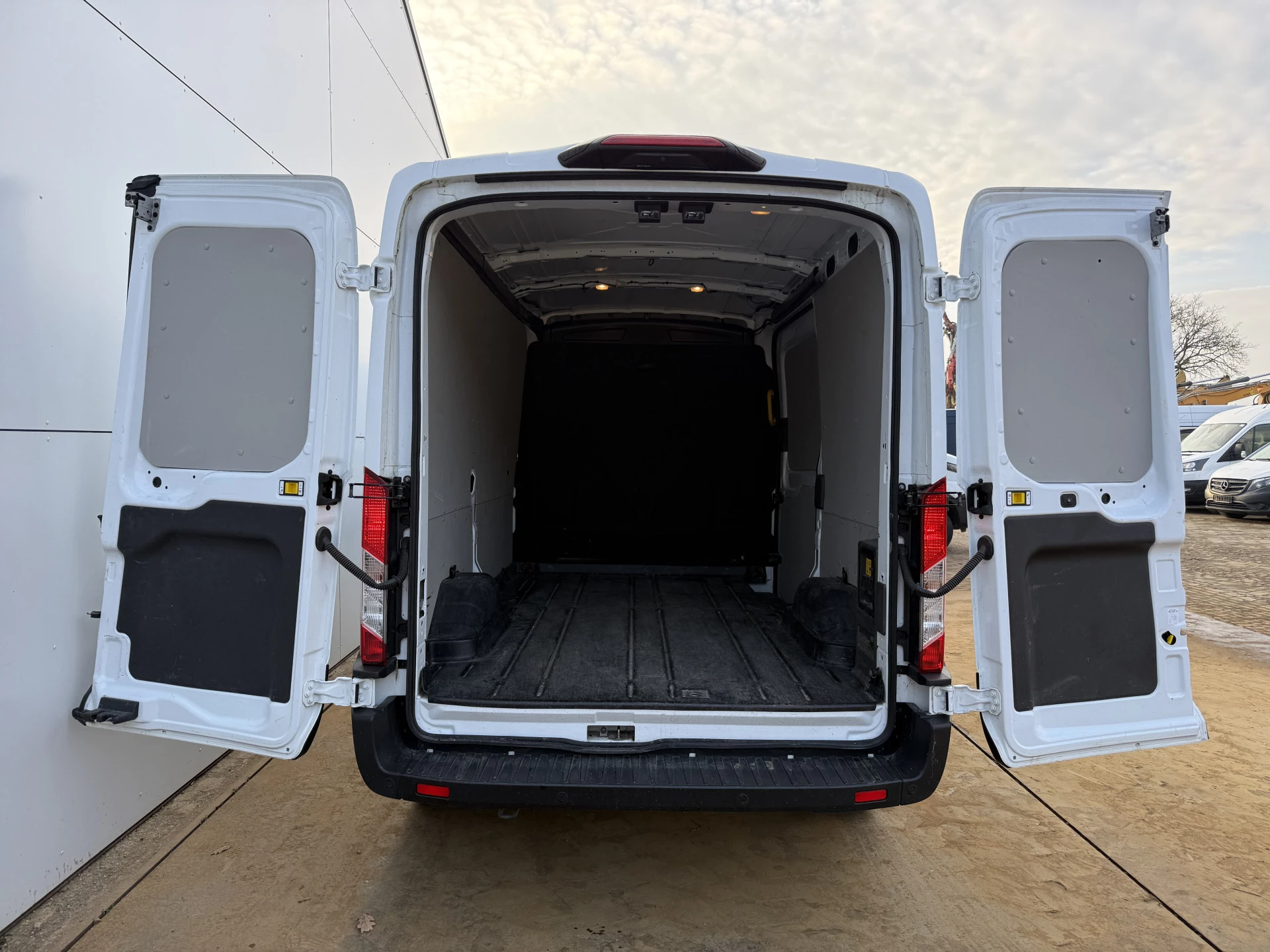 Hoofdafbeelding Ford E-Transit