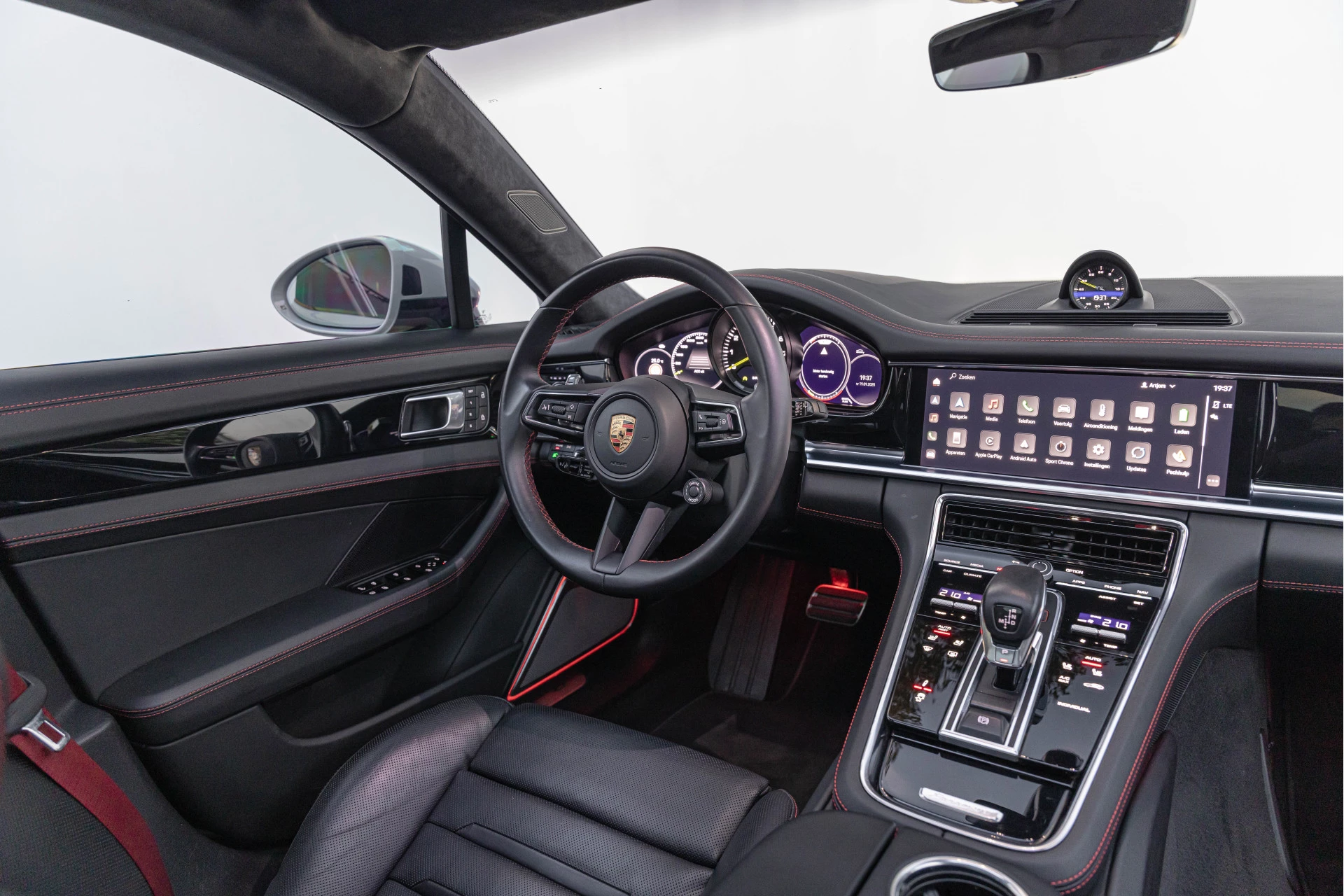 Hoofdafbeelding Porsche Panamera