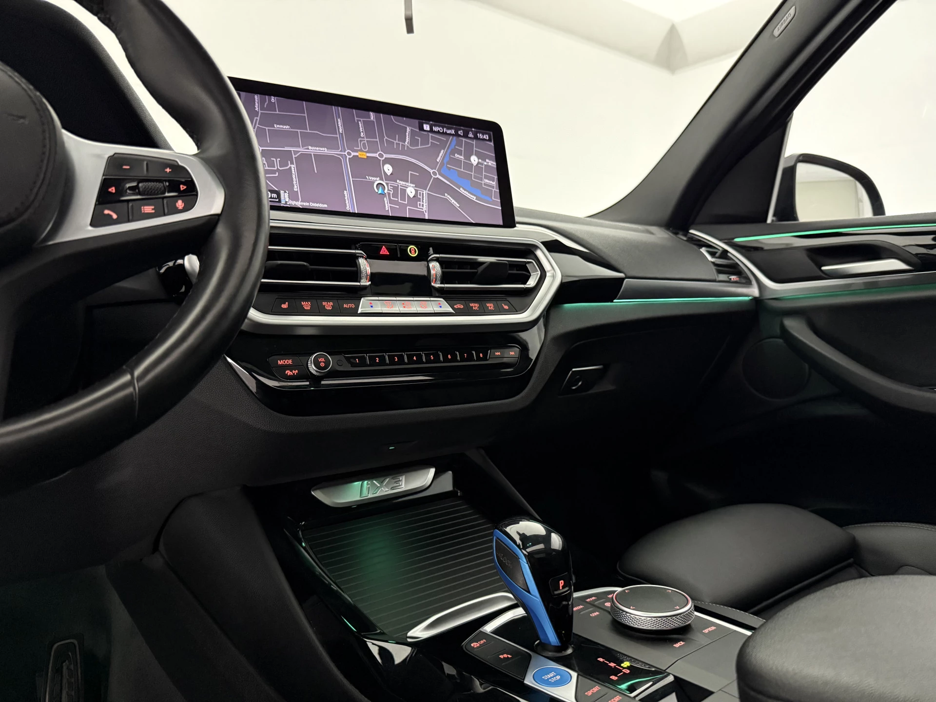 Hoofdafbeelding BMW iX3