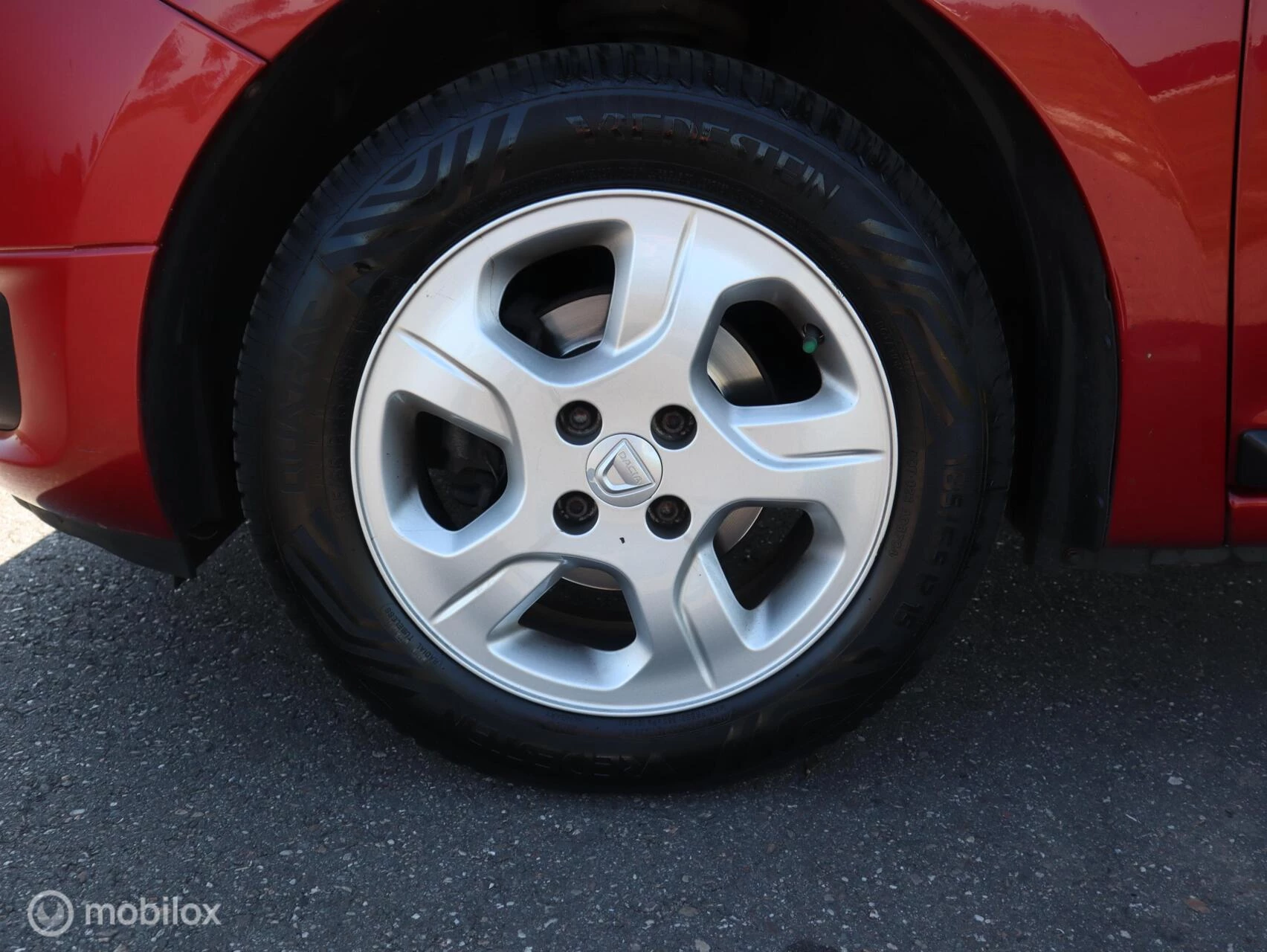 Hoofdafbeelding Dacia Logan
