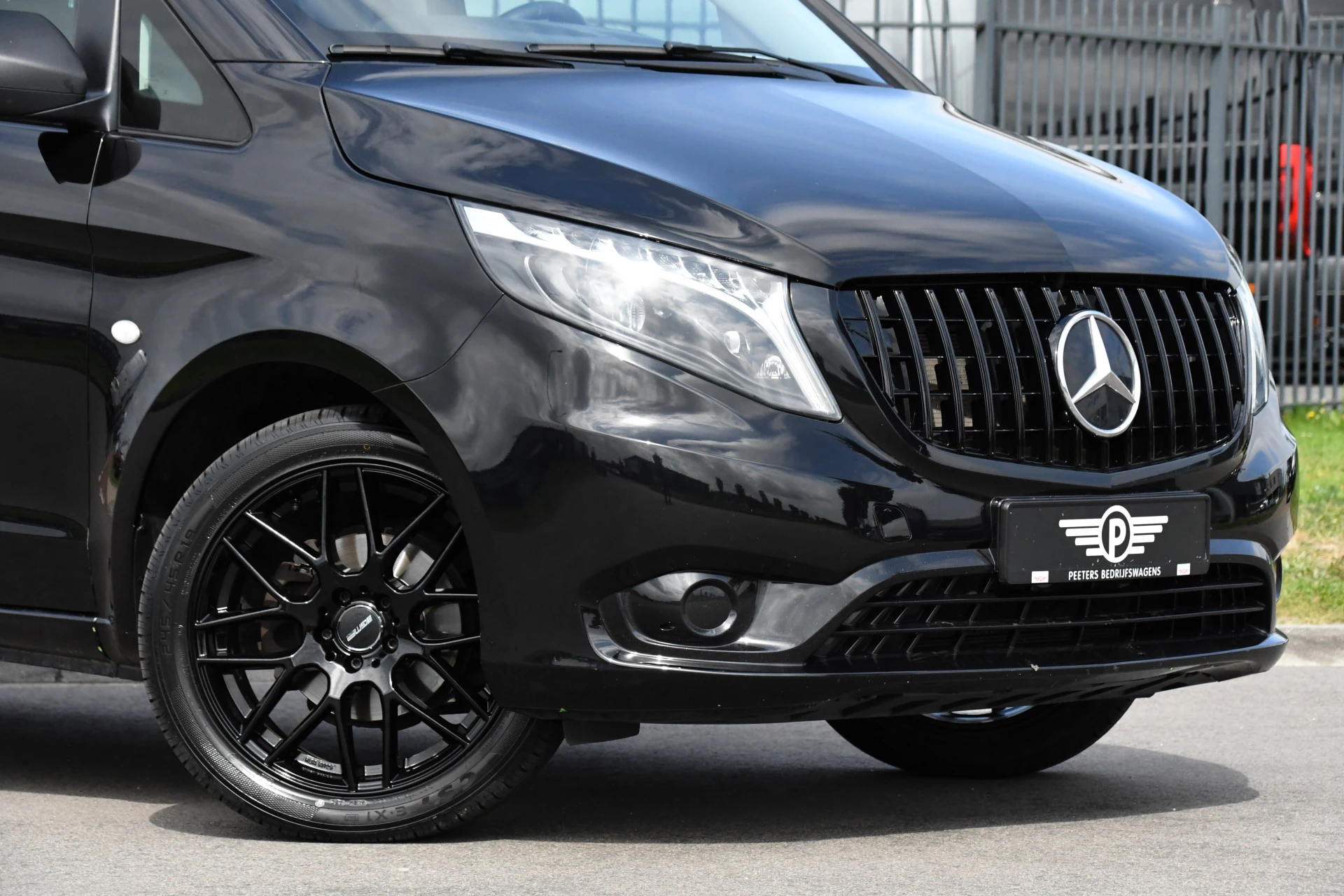 Hoofdafbeelding Mercedes-Benz Vito