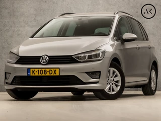 Volkswagen Golf Sportsvan 1.2 TSI Sportline Automaat (NAVIGATIE, CLIMATE, STOELVERWARMING, ADAPTIVE CRUISE, SPORTSTOELEN, PARKEERSENSOREN, GETINT GLAS, LM VELGEN, NIEUWE APK, NIEUWSTAAT)