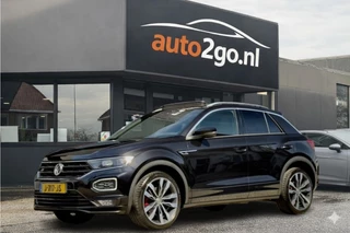 Hoofdafbeelding Volkswagen T-Roc Volkswagen T-Roc 1.5 TSI AUT7 SPORT 2X R-LINE 104D.KM PANODAK 20 INCH-LMV NAVI CAMERA DIGI-DASH APPLE-CARPLAY LED PDC