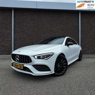 Mercedes CLA 220 AMG-Line | Automaat | Pano | Leder | Sfeer