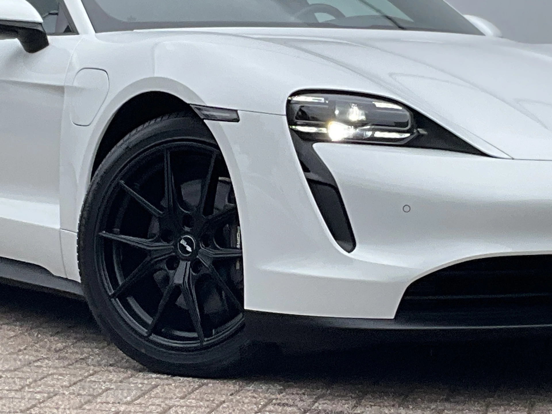 Hoofdafbeelding Porsche Taycan