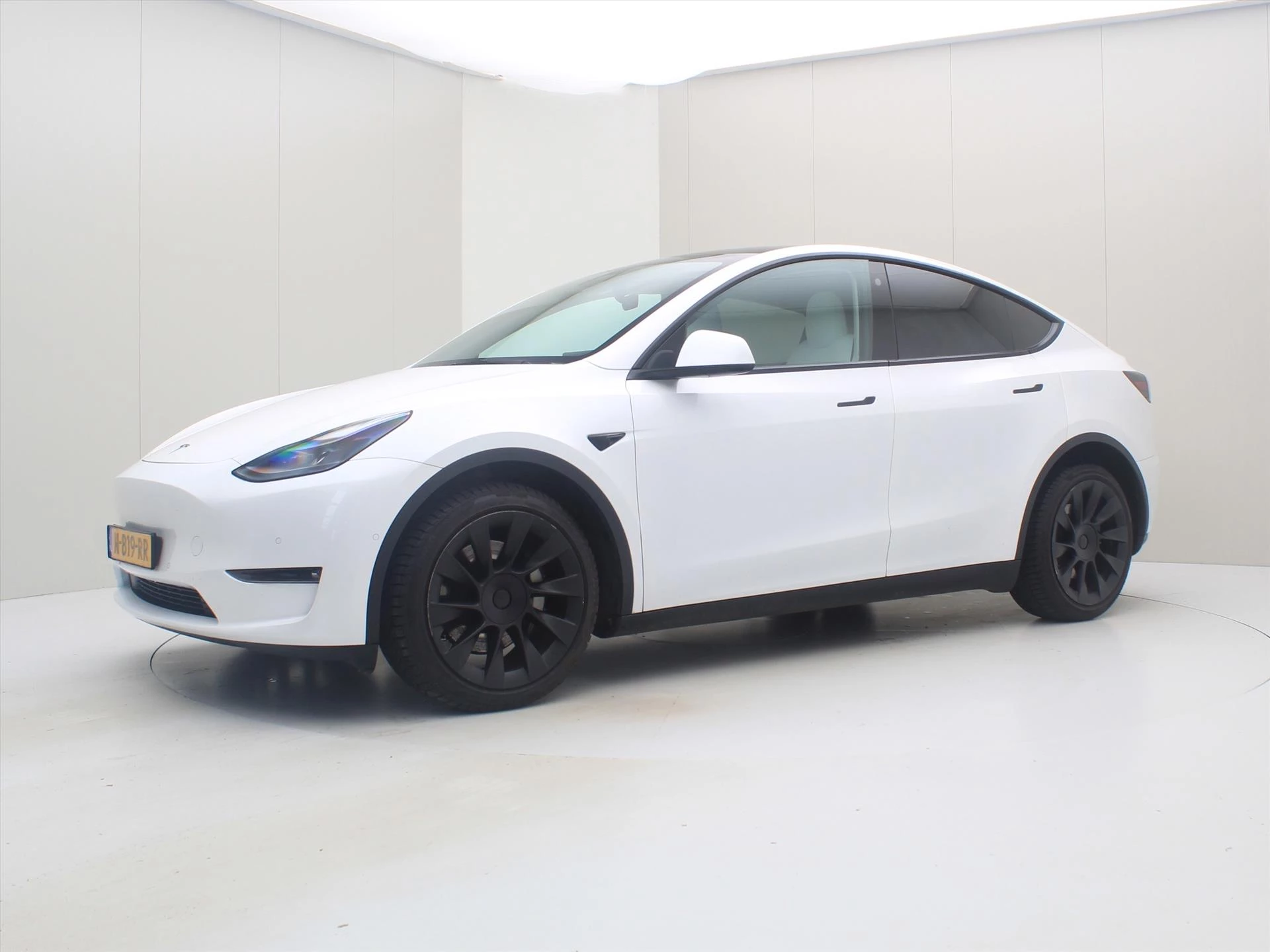 Hoofdafbeelding Tesla Model Y