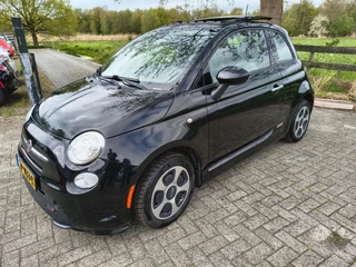 Hoofdafbeelding Fiat 500e Fiat 500e 500 E-Classic Schuifkanteldak- 2016- Actie aanbieding!