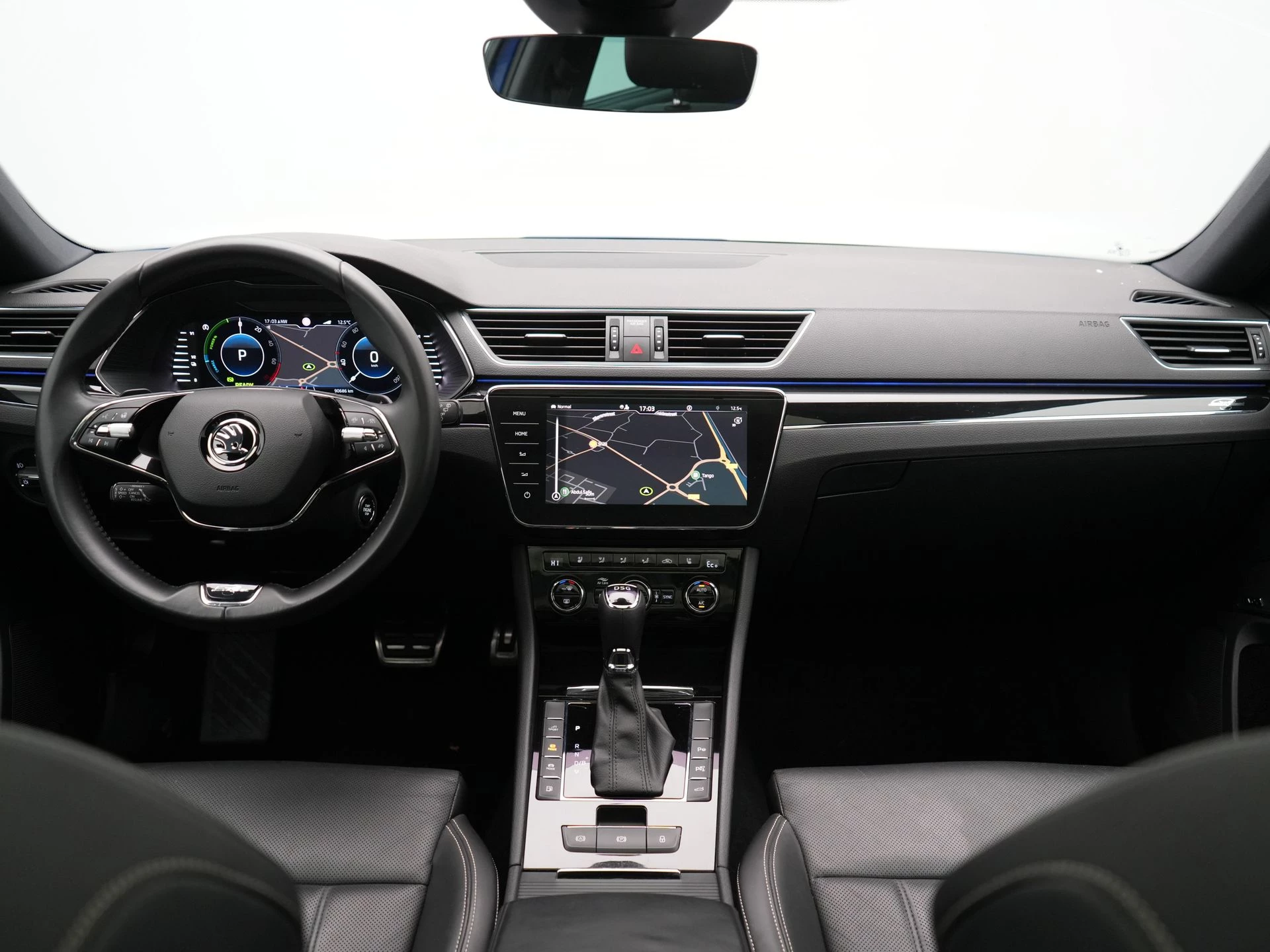 Hoofdafbeelding Škoda Superb