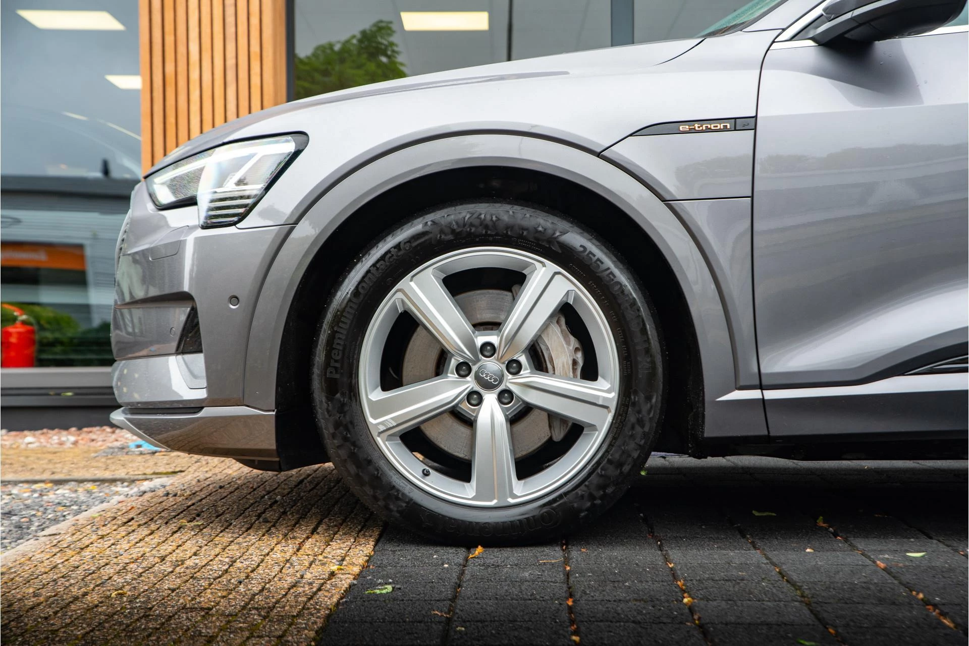 Hoofdafbeelding Audi e-tron