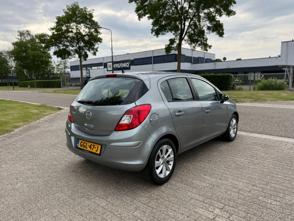 Hoofdafbeelding Opel Corsa