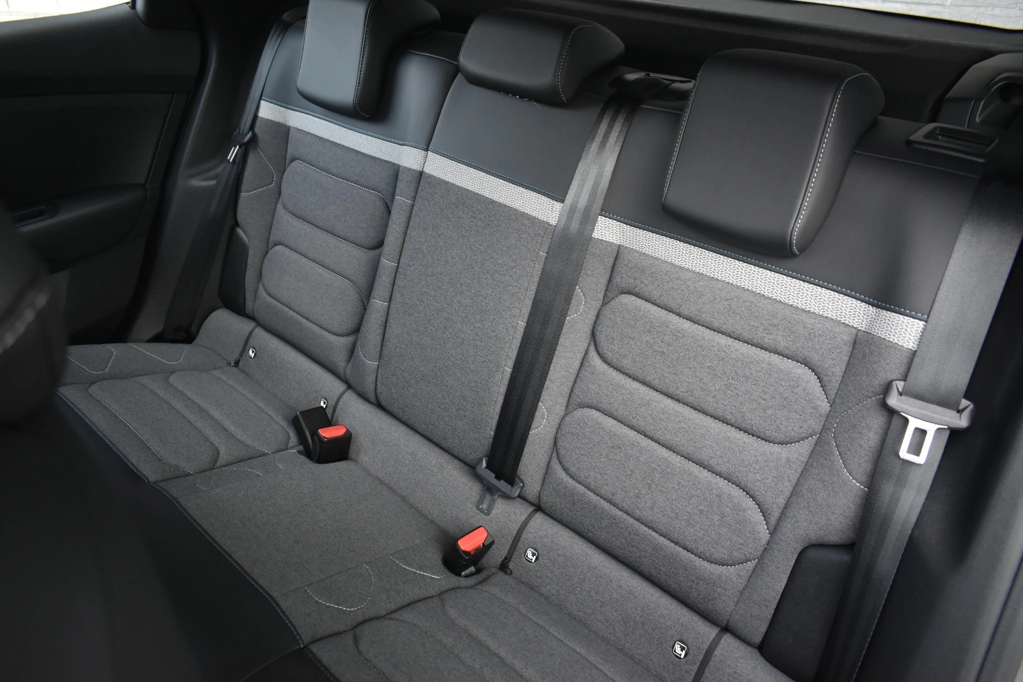 Hoofdafbeelding Citroën ë-C4