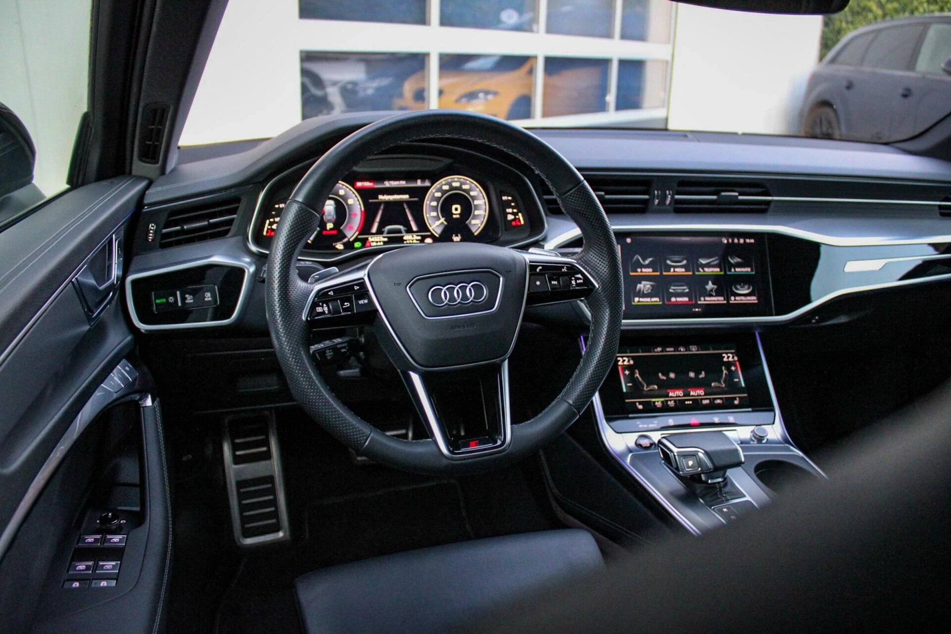 Hoofdafbeelding Audi A6