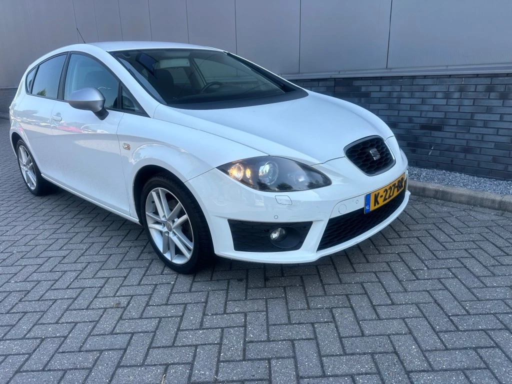 Hoofdafbeelding SEAT Leon