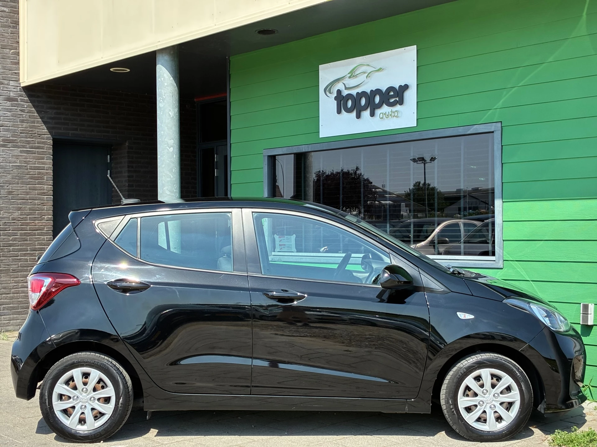 Hoofdafbeelding Hyundai i10