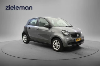 Hoofdafbeelding smart Forfour smart Forfour 1.0 5 Deurs - Airco, Cruise