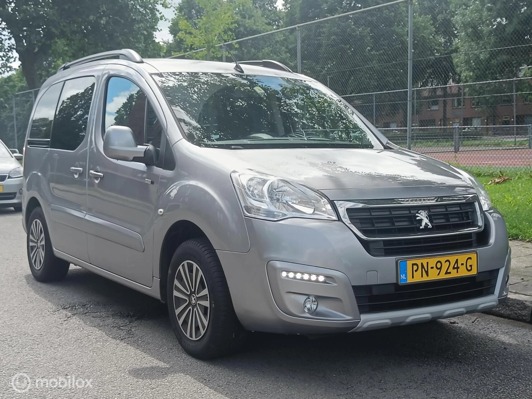 Hoofdafbeelding Peugeot Partner