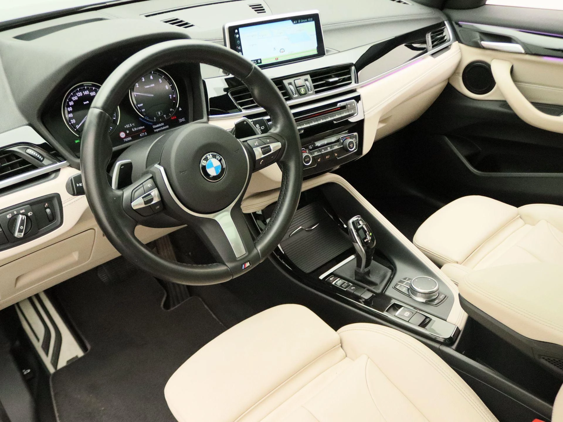 Hoofdafbeelding BMW X2