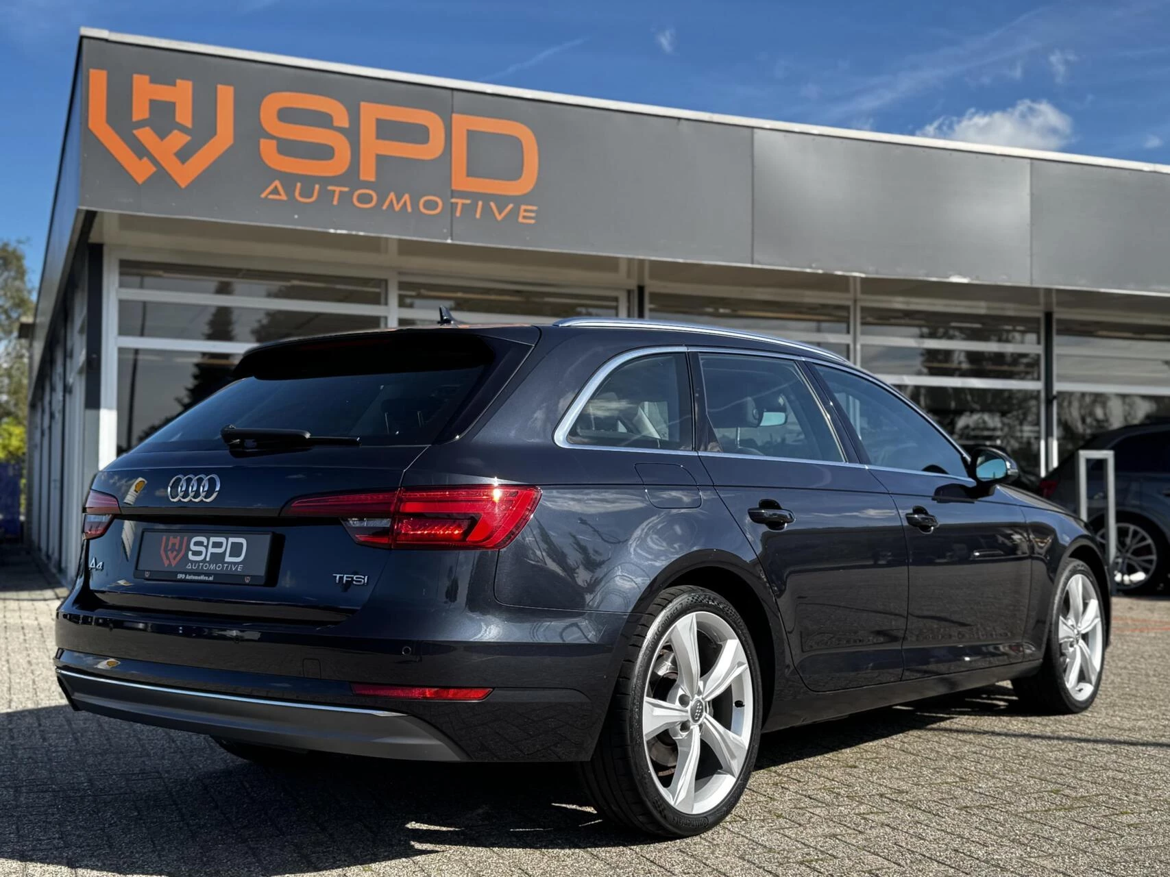 Hoofdafbeelding Audi A4