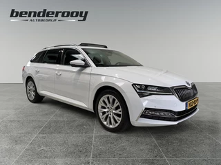 Hoofdafbeelding Škoda Superb Škoda Superb Combi 1.4 TSI iV 218pk Style | Pano dak | Trekhaak