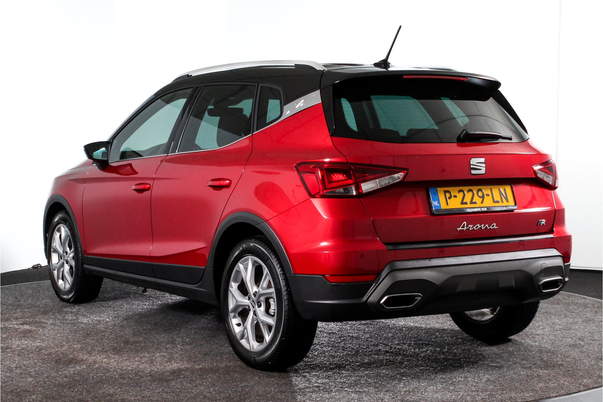 Hoofdafbeelding SEAT Arona