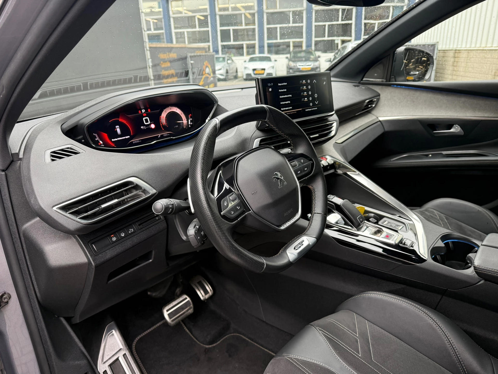 Hoofdafbeelding Peugeot 5008