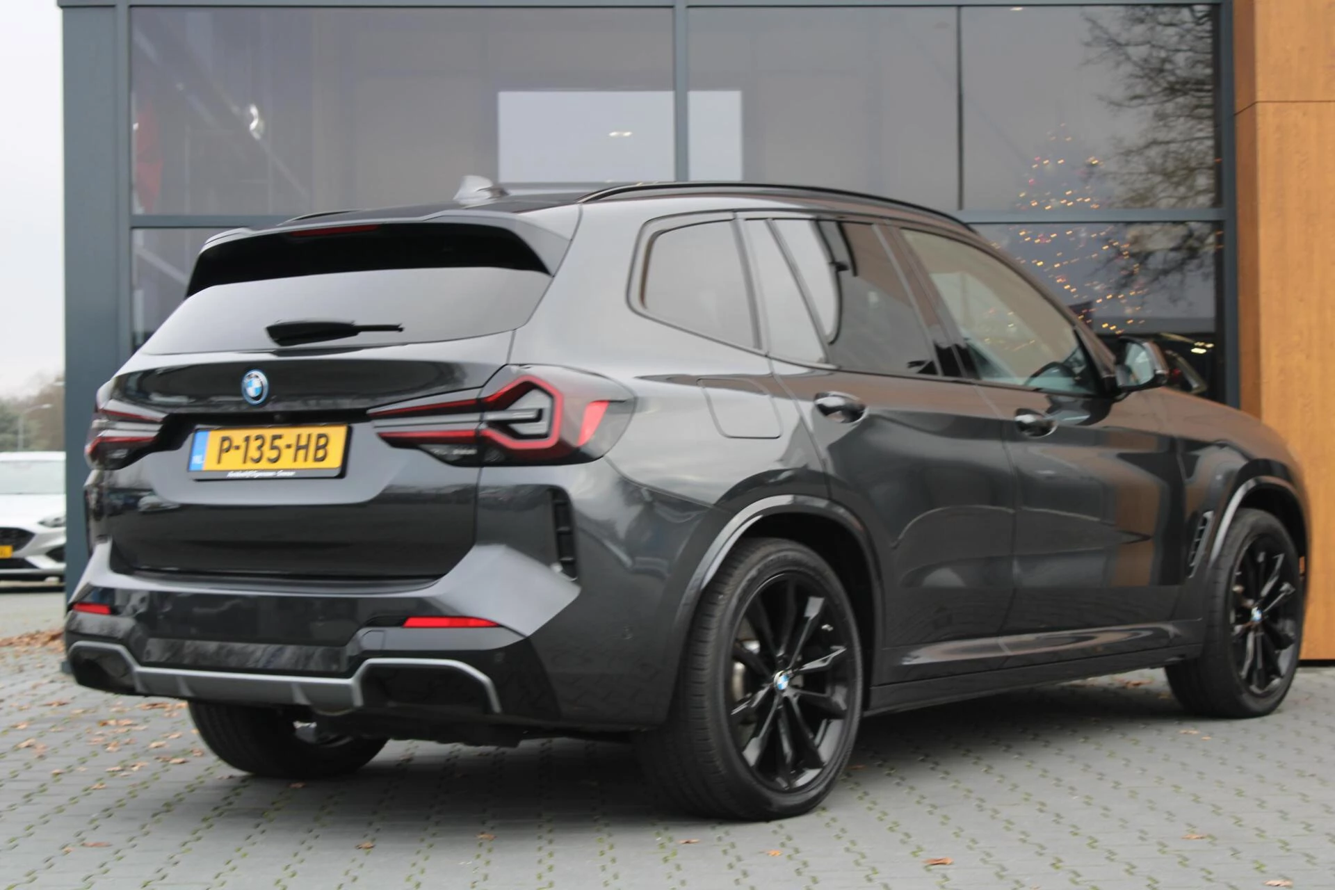 Hoofdafbeelding BMW iX3