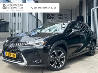Hoofdafbeelding Lexus UX Lexus UX 250h Preference Line | CAMERA | CARPLAY / ANDROID | ADAPTIVE CRUISE CONTROL | PDC V+A | LMV 18'' | CLIMATE CONTROL | KEYLESS | LED | BLUETOOTH