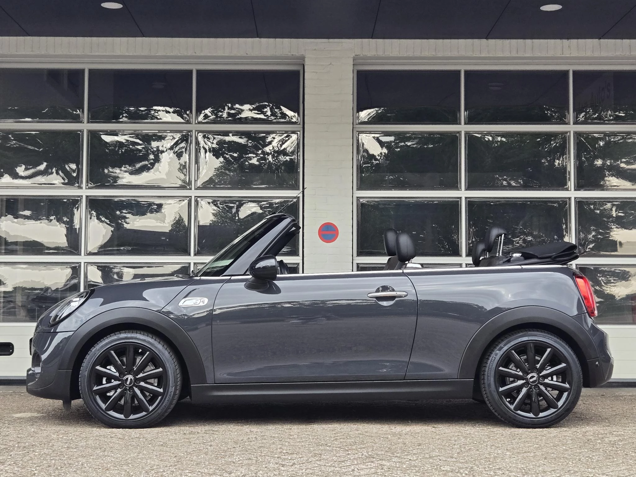 Hoofdafbeelding MINI Cooper S Cabrio