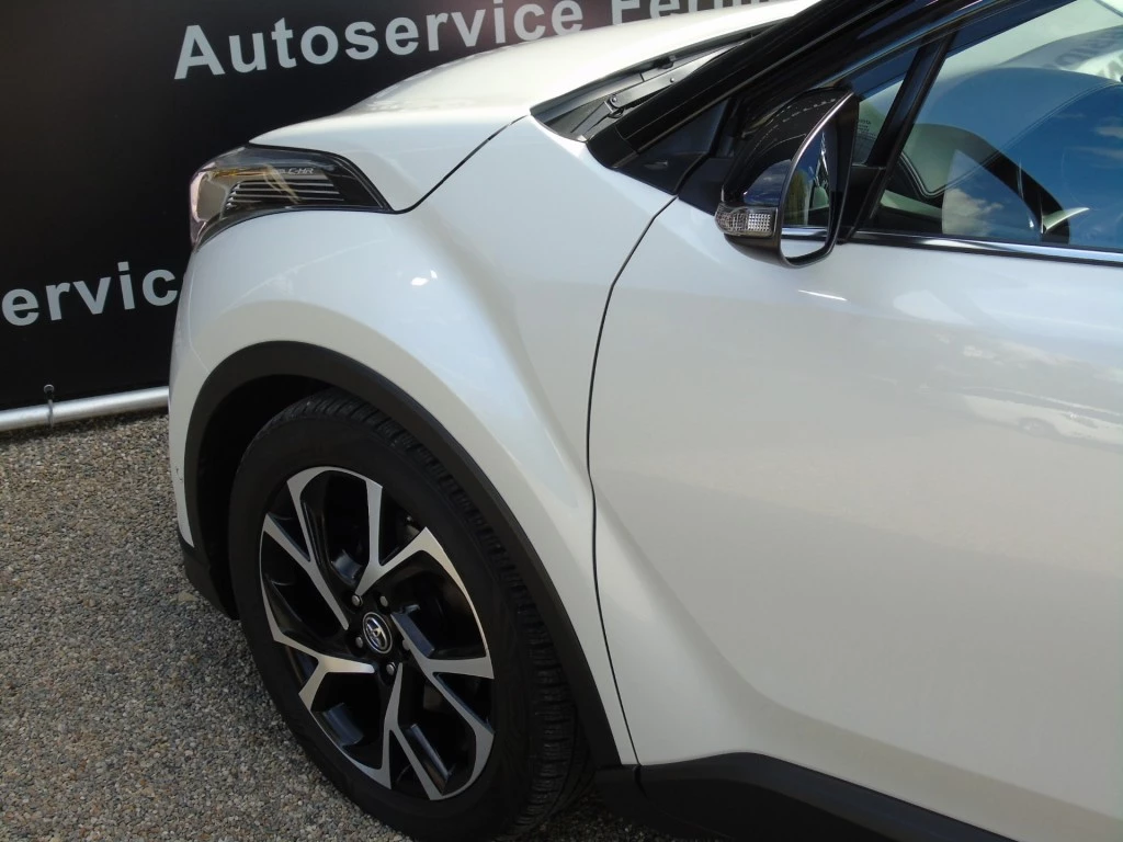 Hoofdafbeelding Toyota C-HR
