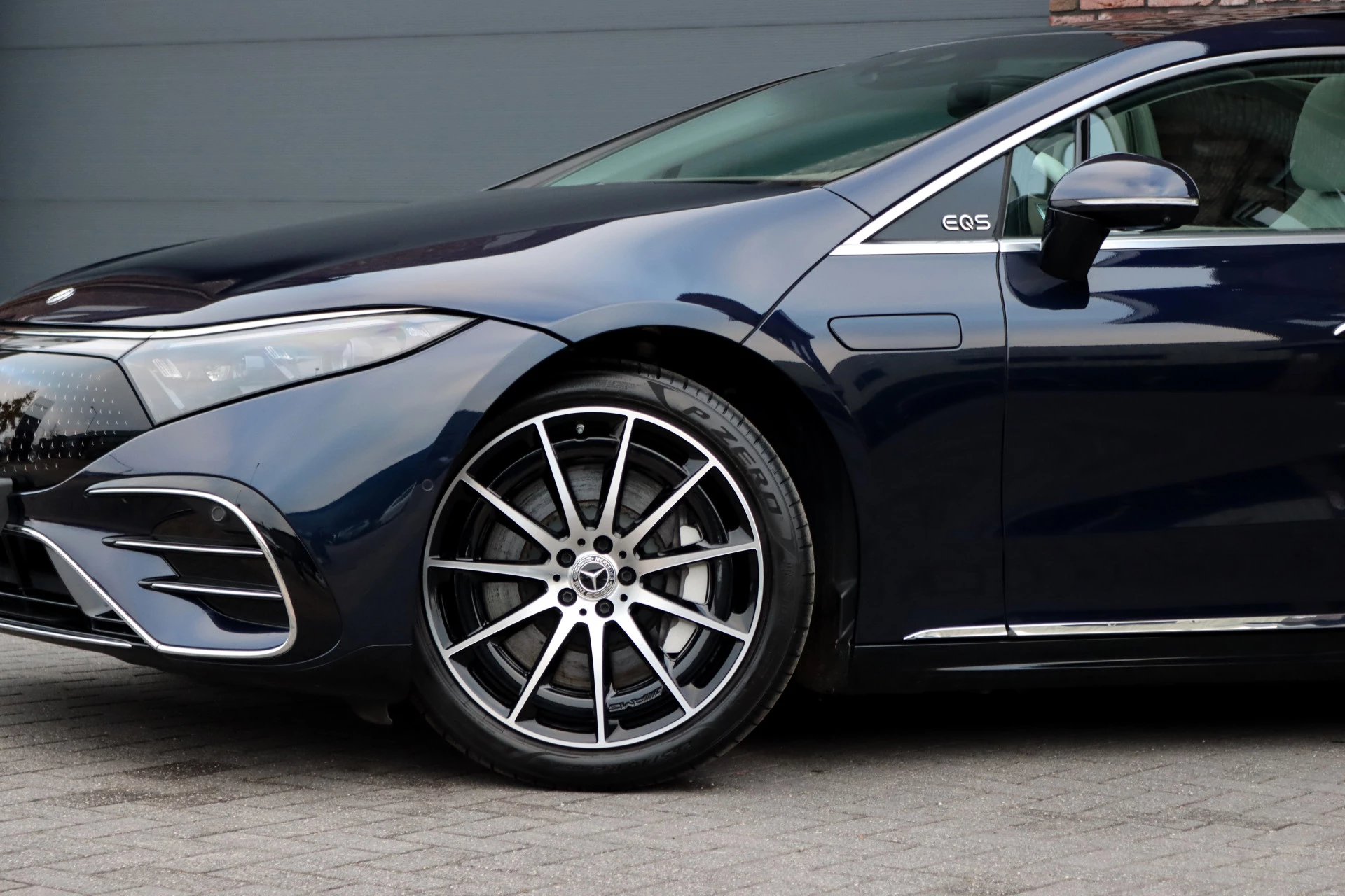 Hoofdafbeelding Mercedes-Benz EQS