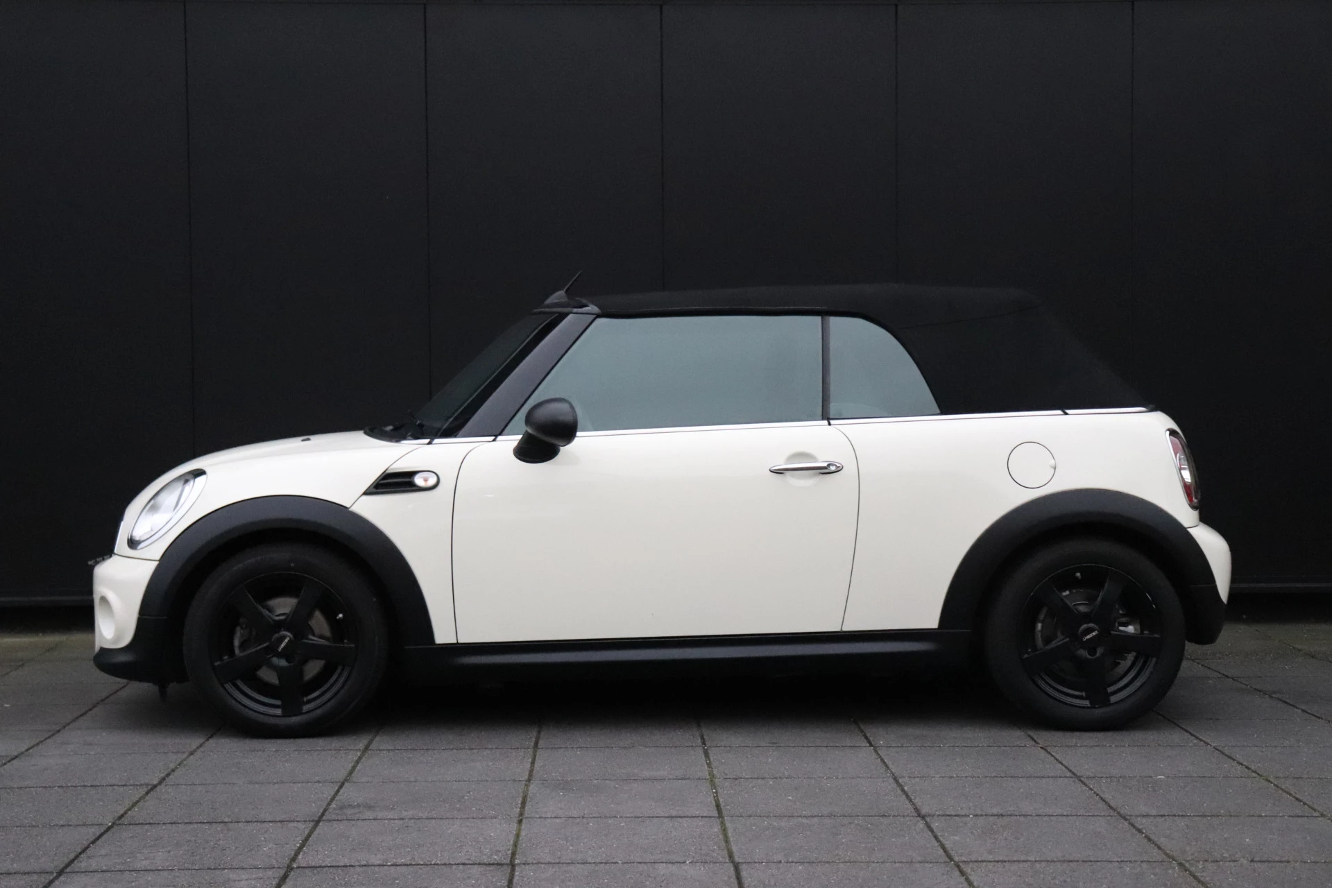 Hoofdafbeelding MINI One Cabrio