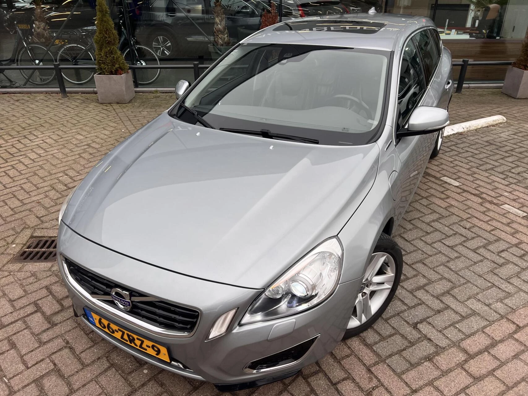Hoofdafbeelding Volvo V60