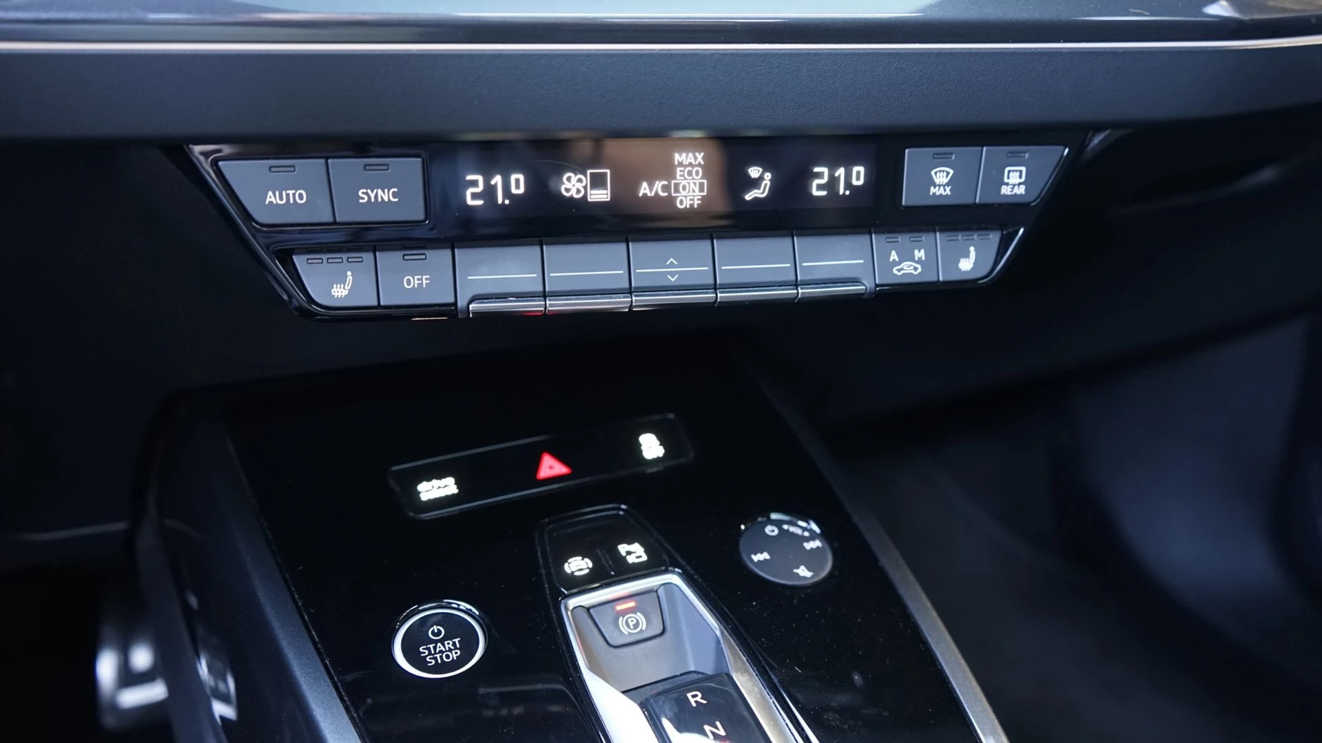 Hoofdafbeelding Audi Q4 e-tron