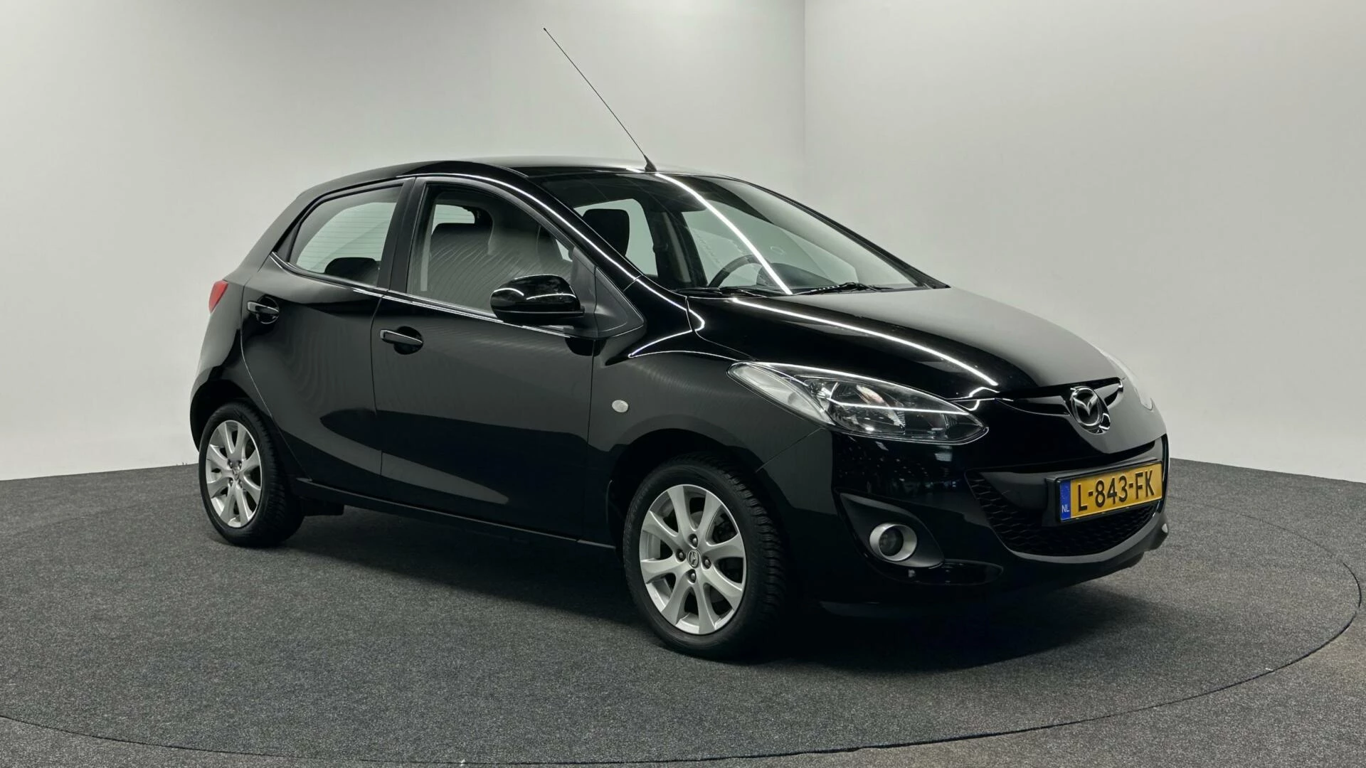 Hoofdafbeelding Mazda 2